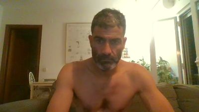 hotreds webcam model stream image