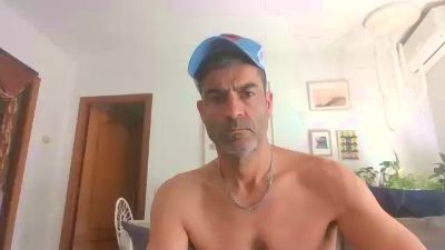 hotreds webcam cam4 model stream image
