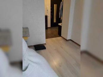 Alex80-201 webcam bongacams model stream image