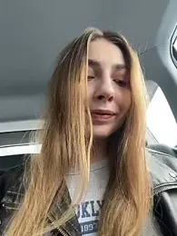 Sunny___Bunny webcam model stream image