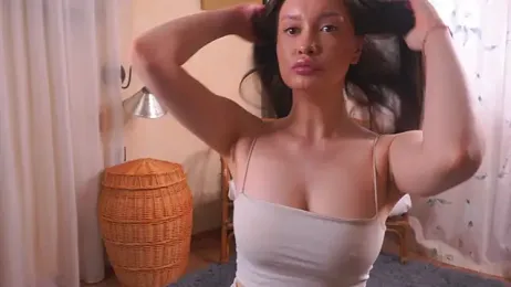 EvaDowe webcam model stream image