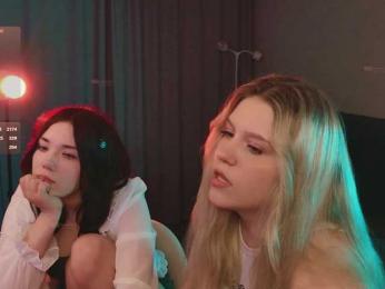 velouraa webcam model stream image
