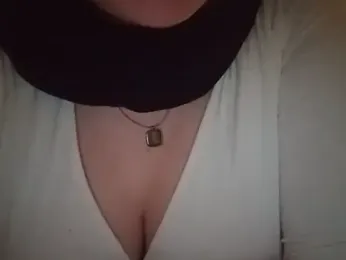 gizzz34 webcam model stream image