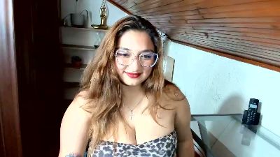 _sweetcarla webcam model stream image