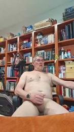 quique185bcn webcam cam4 model stream image