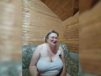 MilenaVelvet webcam bongacams model stream image