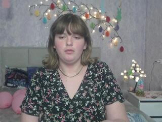 Stacey L webcam model stream image