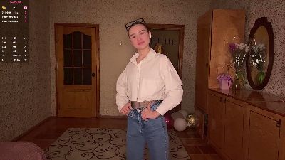 RoseannaBogh webcam model stream image