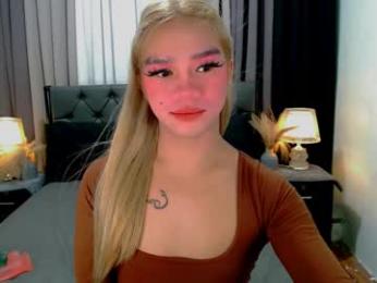 crytastal_lust1212 webcam model stream image