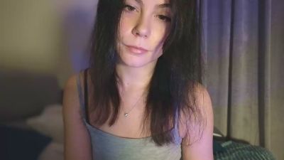 kissedbythemoon webcam model stream image