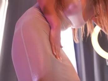 slimwwhore webcam model stream image