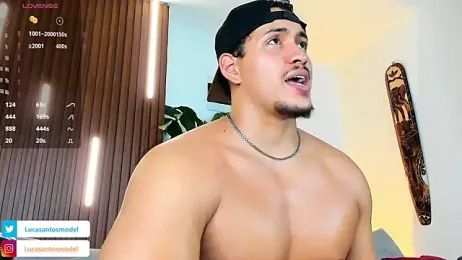 lucasanto_ webcam model stream image