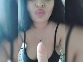 SilverCrystal webcam bongacams model stream image