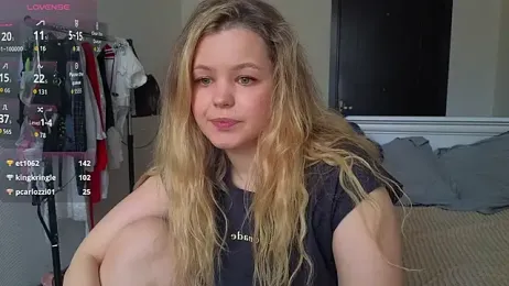 Milana15 webcam model stream image