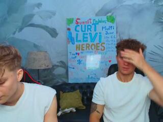 Curt & Levi webcam model stream image