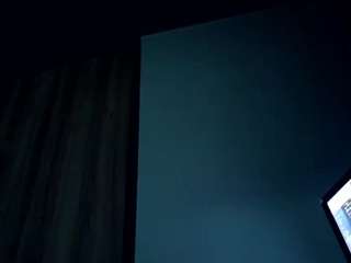 royalnerfititi webcam model stream image