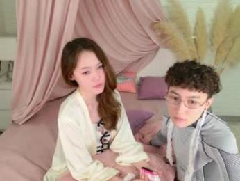 pinktwinss webcam chaturbate model stream image