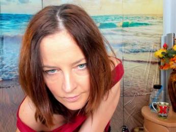 SatyneQueen webcam model stream image