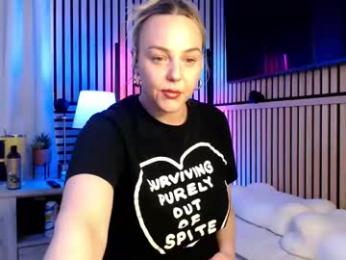 cumguzzlingskank webcam model stream image