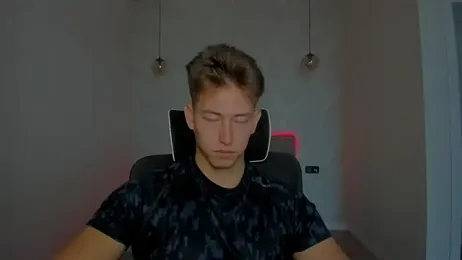 find0m_master webcam model stream image