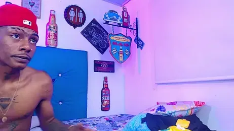 lili_roussi webcam model stream image