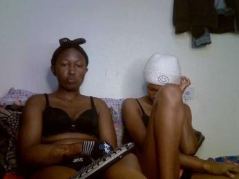 Sexyy-Duo webcam bongacams model stream image