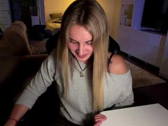 MissyKissy webcam model stream image