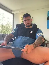 DimitriSullivan_ webcam stripchat model stream image