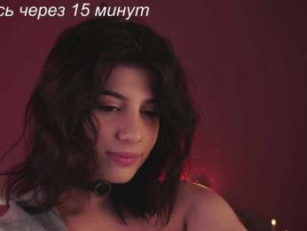 -Madi- webcam bongacams model stream image