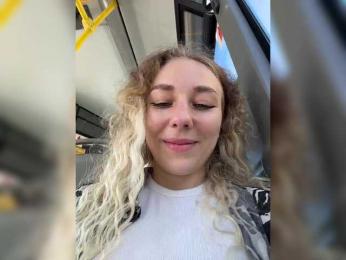 JJane- webcam model stream image