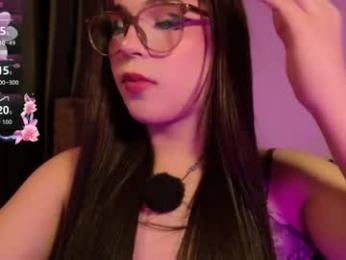 yuri_stars webcam chaturbate model stream image