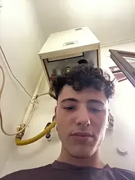 denysio89 webcam model stream image