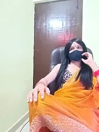 Lovely_Ladyboy_star webcam model stream image