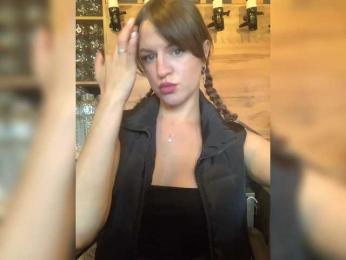 Yummypopka webcam model stream image
