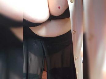 Pink-Lips webcam bongacams model stream image