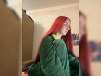 Kushina webcam model stream image