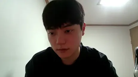 dhwisydy webcam stripchat model stream image