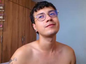 leaneseb webcam model stream image
