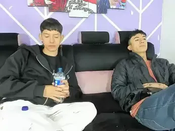 heyy_noah11 webcam stripchat model stream image