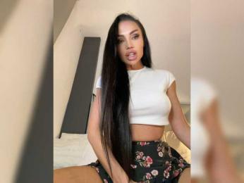 nicole21x webcam bongacams model stream image