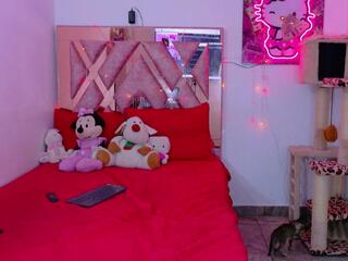 Lana Cartter webcam model stream image