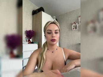 Mila-m webcam bongacams model stream image