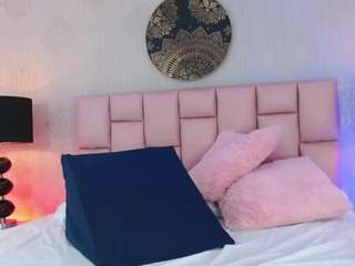 ashley-bruce webcam model stream image