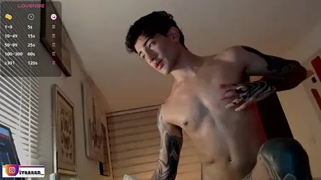 ivaaaan_ webcam stripchat model stream image