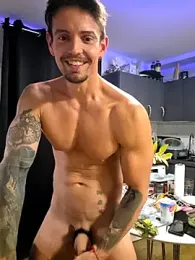 Mystery_Mark webcam stripchat model stream image