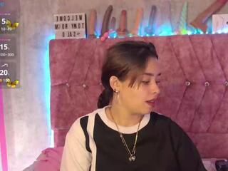 Salome Lewiss webcam model stream image