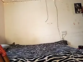 Moteroxz webcam stripchat model stream image