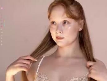cute_shine webcam model stream image