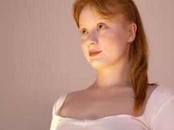 cute_shine webcam model stream image