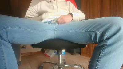 adam9987 webcam model stream image